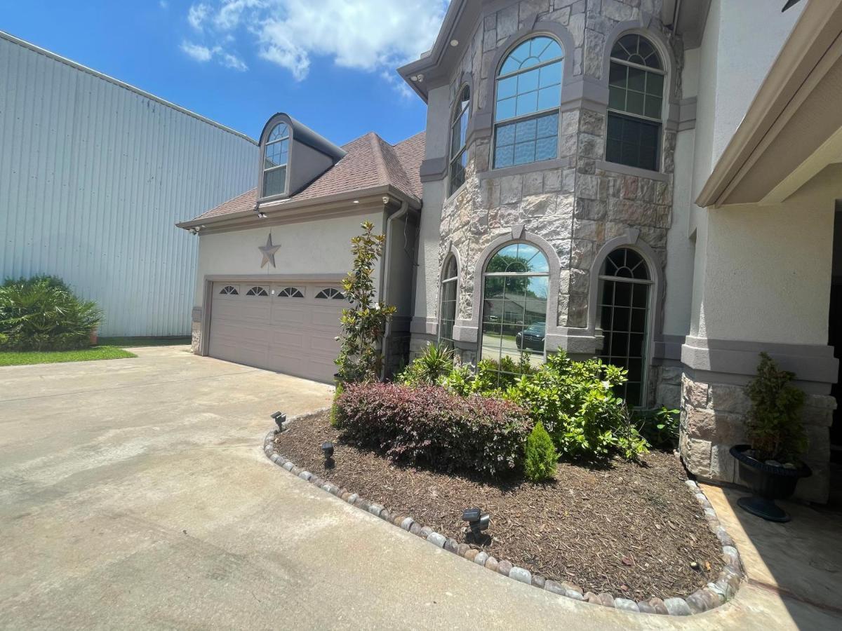 Luxuria Mini-Mansion Near Houston Downtown Villa Exterior photo